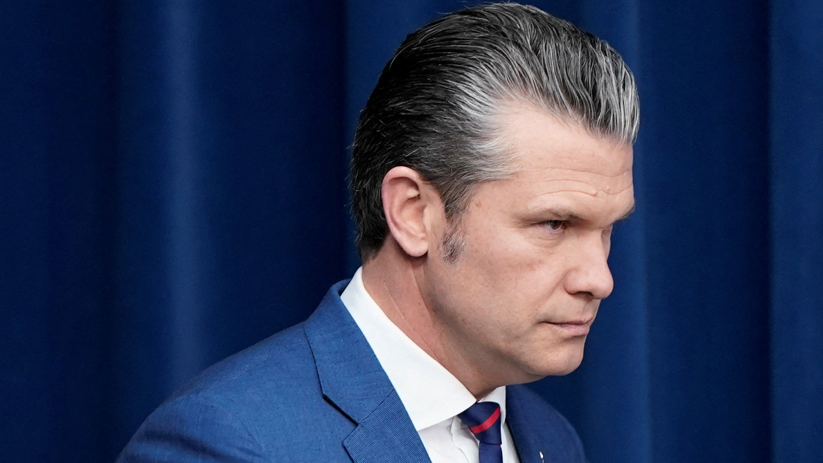 ABD'nin 'savaş bakanı' Hegseth'ten harcama rekoru: Biftek, yengeç ve ıstakoza milyonlar gitti