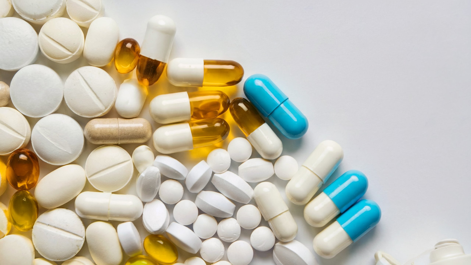 Antibiyotikler bağırsaklardaki yararlı bakterilere zarar veriyor