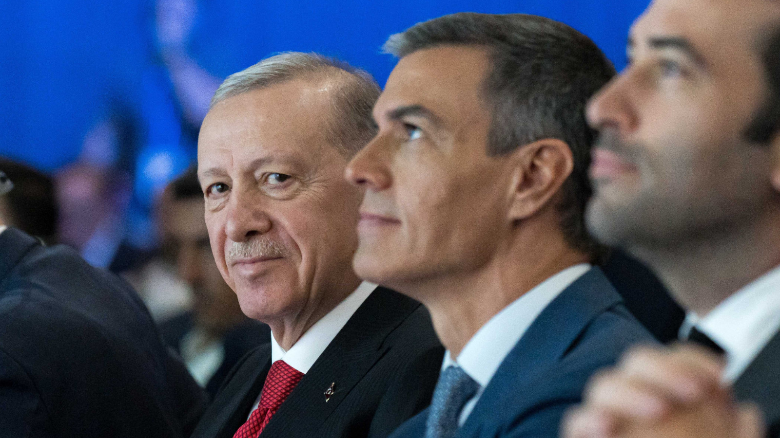 El Pais'ten analiz: Pedro Sanchez Türkleri cezbediyor