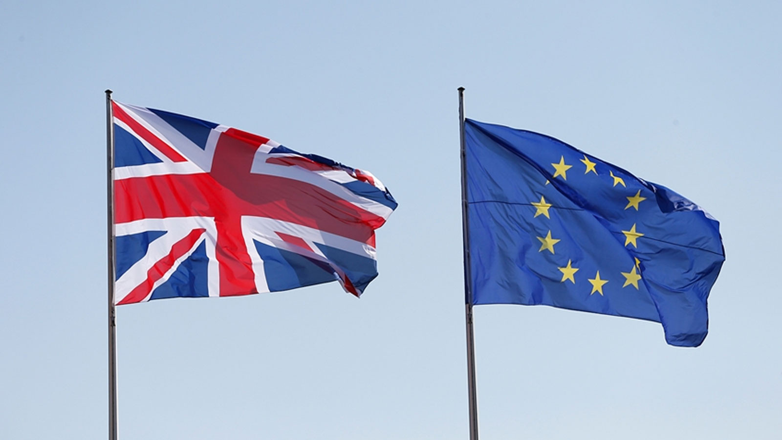 İngiltere, 13,5 milyon petrolü serbest bırakacak