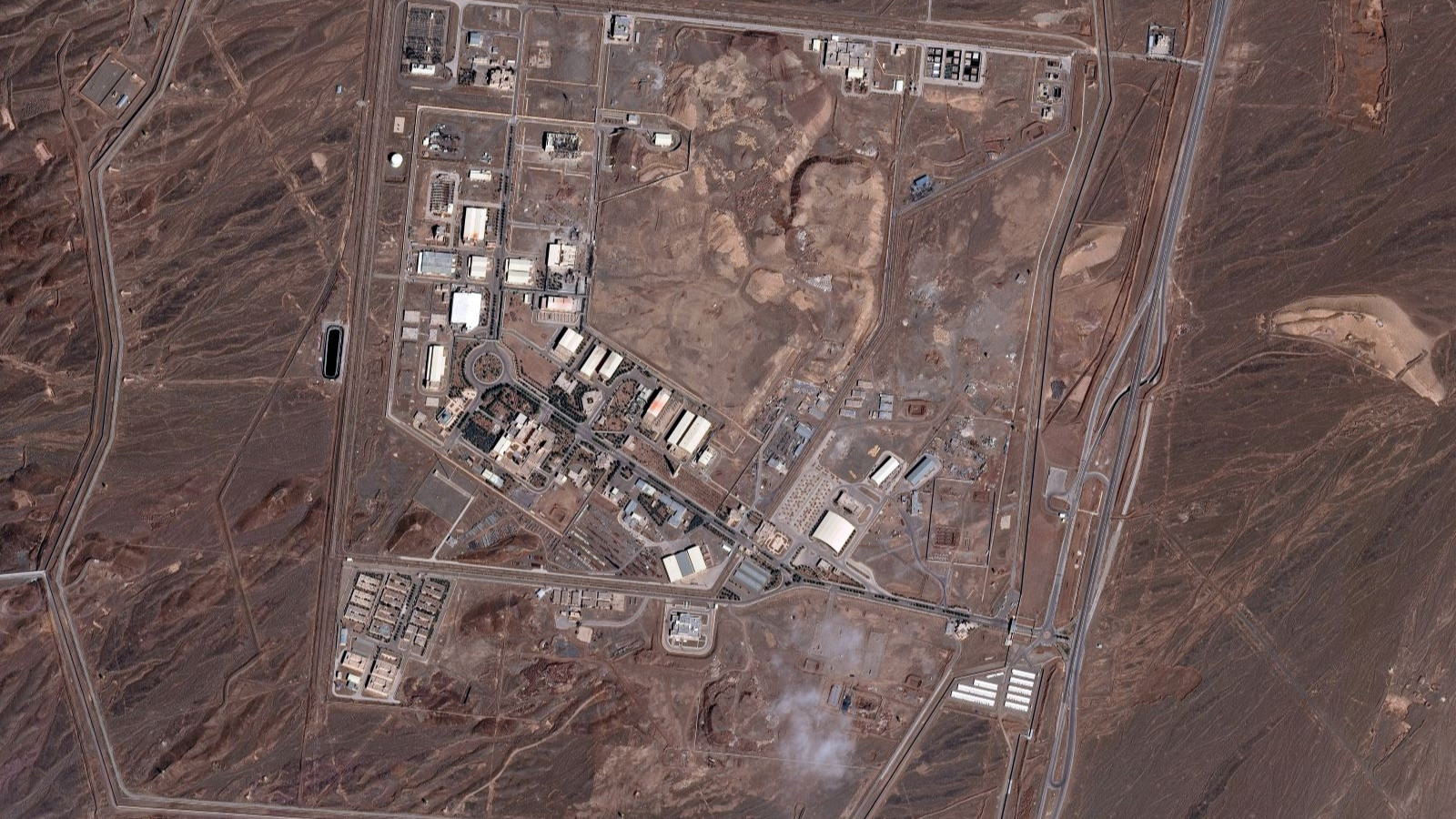 İsrail'den iddia: İran'daki Fordow nükleer tesisinde güçlü bir patlama meydana geldi