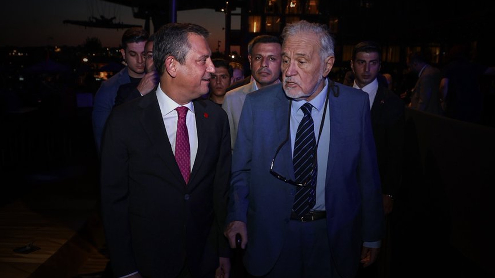 CHP lideri Özgür Özel'den İlber Ortaylı için taziye mesajı