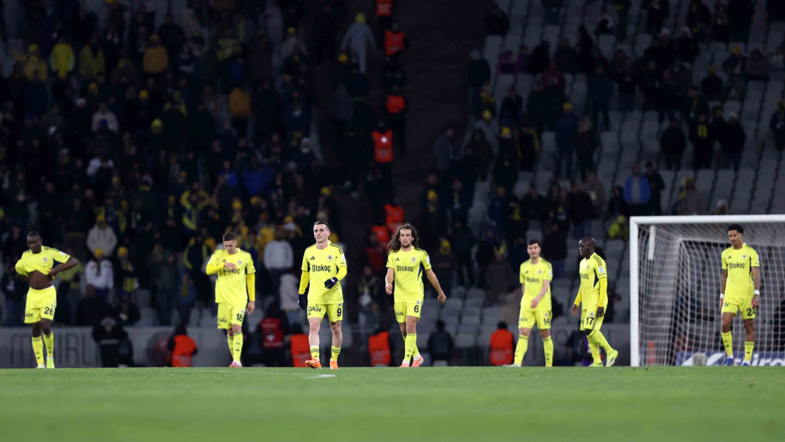 Fenerbahçe 67 yıl sonra bir ilki yaşadı