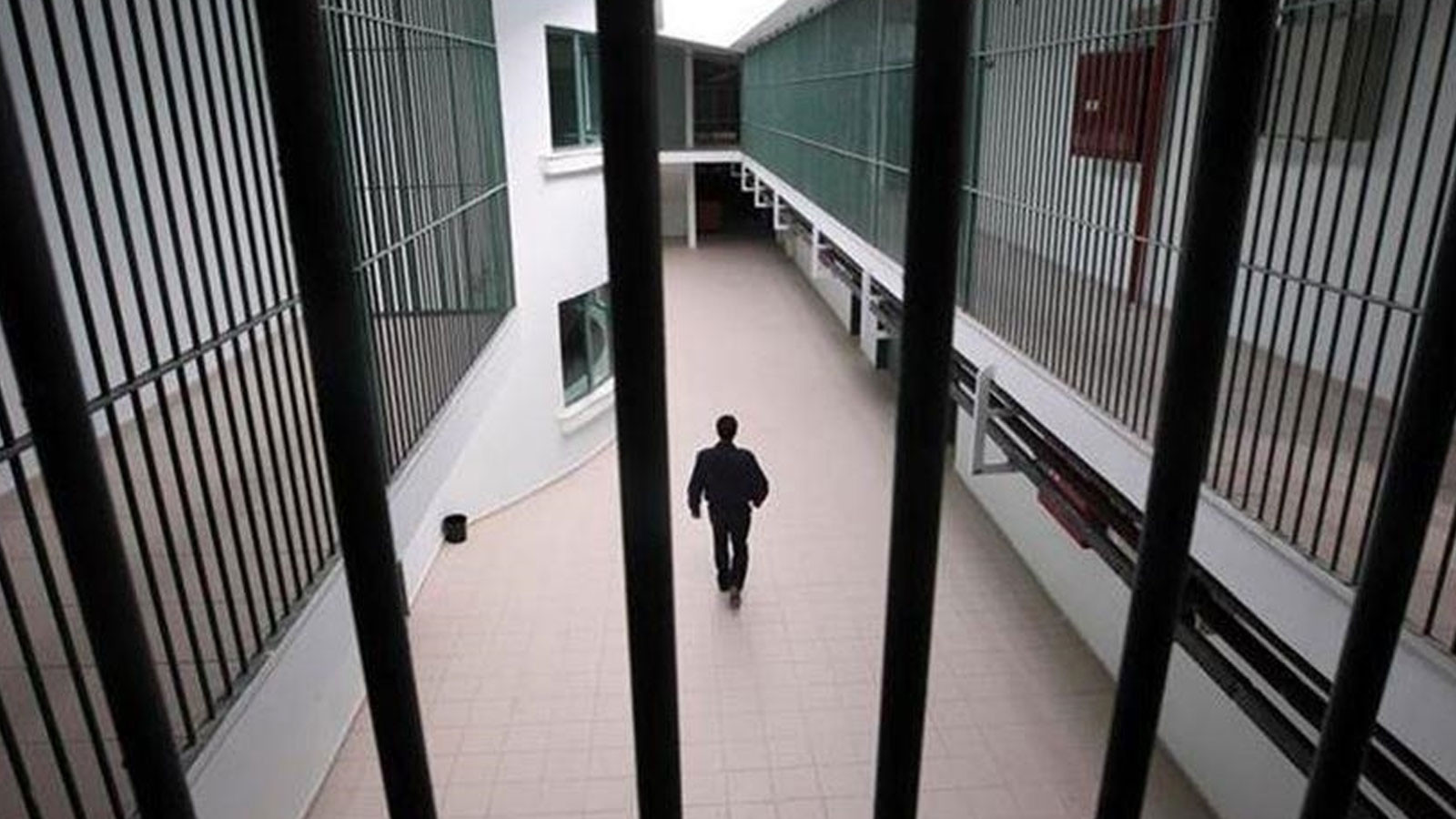 Hükümlü ve tutuklulara Ramazan Bayramı dolayısıyla açık görüş izni verilecek