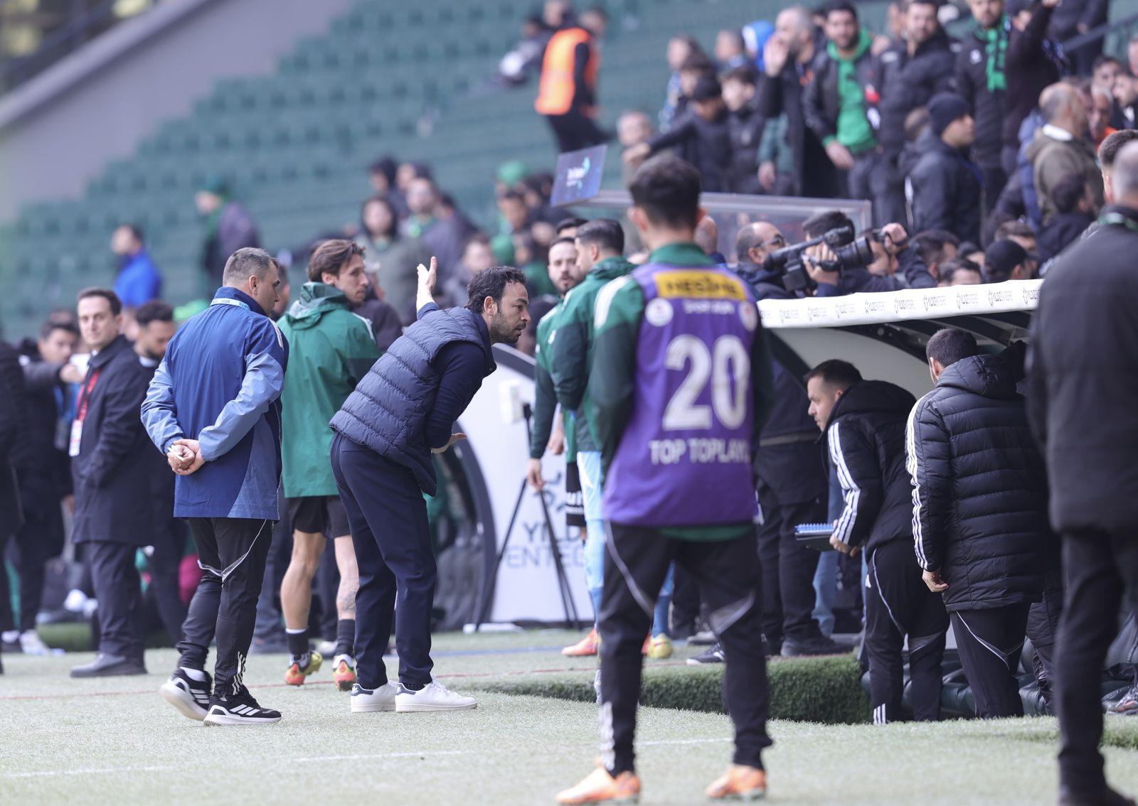 Kocaelispor -  Konyaspor maçı olay sözler: Fazla ağlanmasın! - Resim: 2