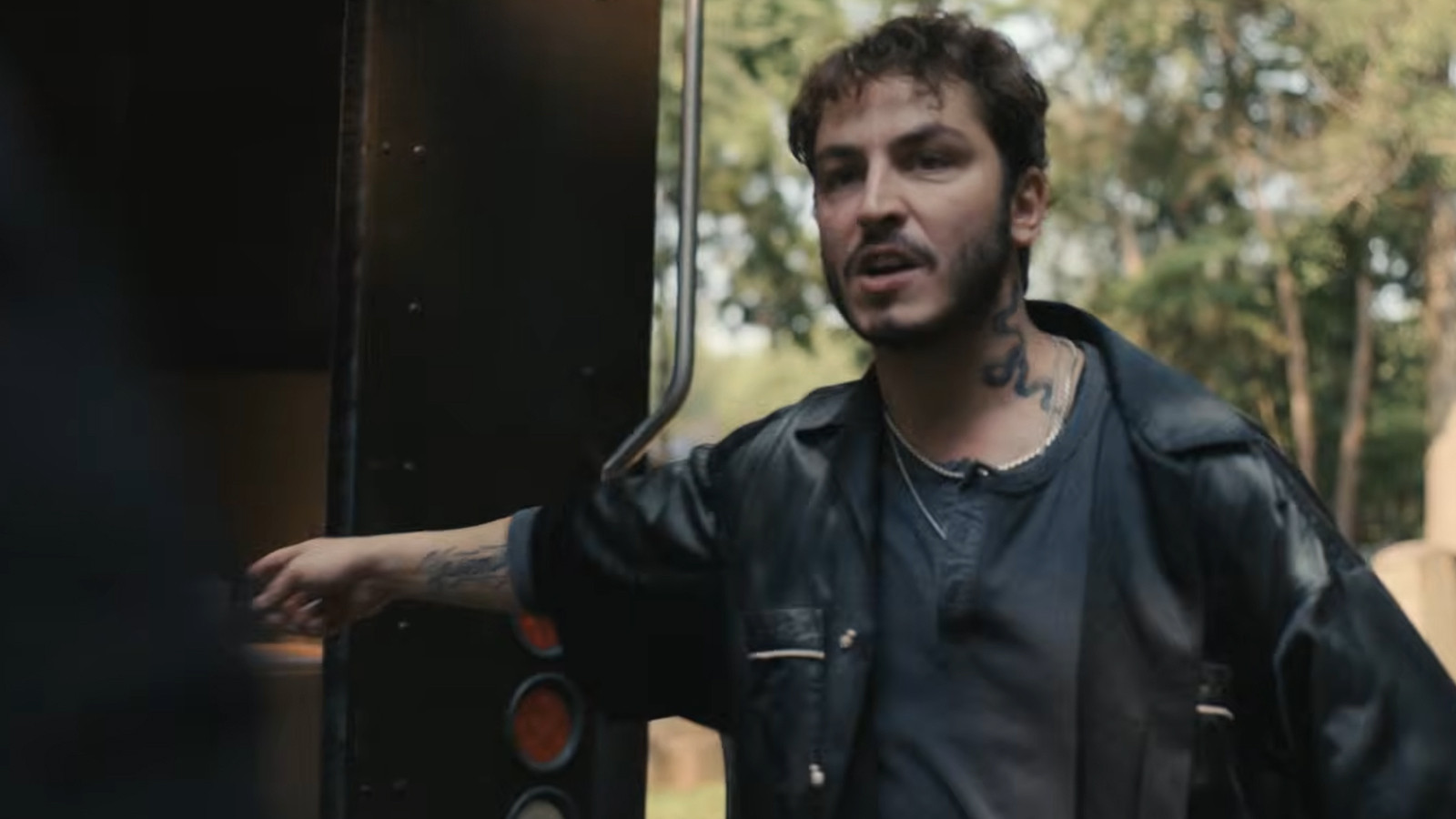 Boran Kuzum'un başrolde olduğu ABD çıkışlı "Big Mistakes"ten fragman geldi!