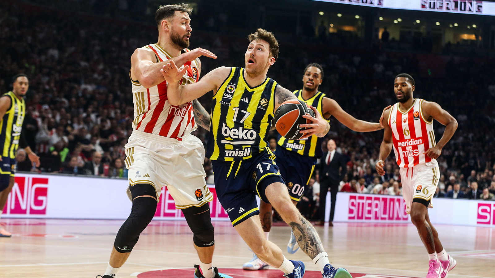 Fenerbahçe Beko'nun Euroleague'deki 9 maçlık serisi sona erdi
