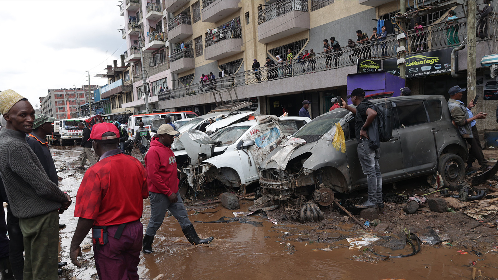 Kenya'daki selde hayatını kaybedenlerin sayısı 62'ye yükseldi