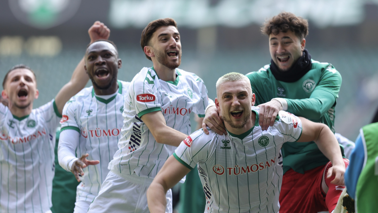 Kocaelispor -  Konyaspor maçı olay sözler: Fazla ağlanmasın!