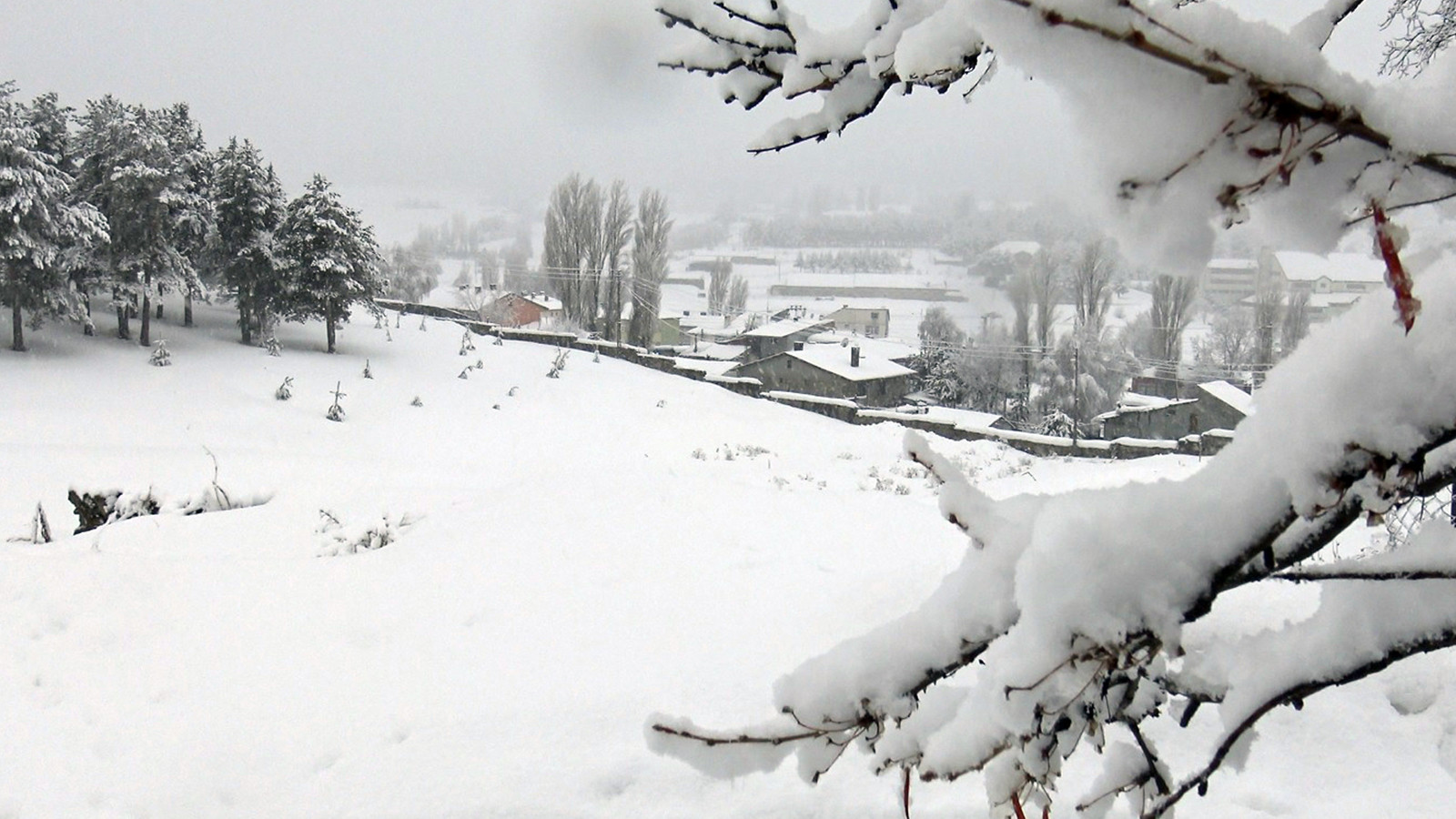 Martta dondurucu soğuklar! Sıcaklık sıfırın altın 19 derece