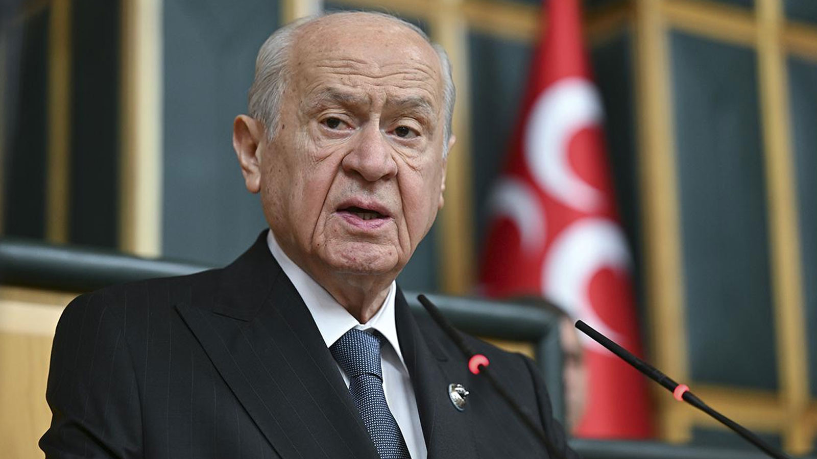 MHP lideri Bahçeli: Türkiye krizin akıntısına kapılan bir ülke konumuna sürüklenemez