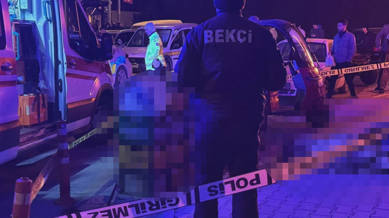 Çorum'da 3'üncü kattan düşen yaşlı adam öldü