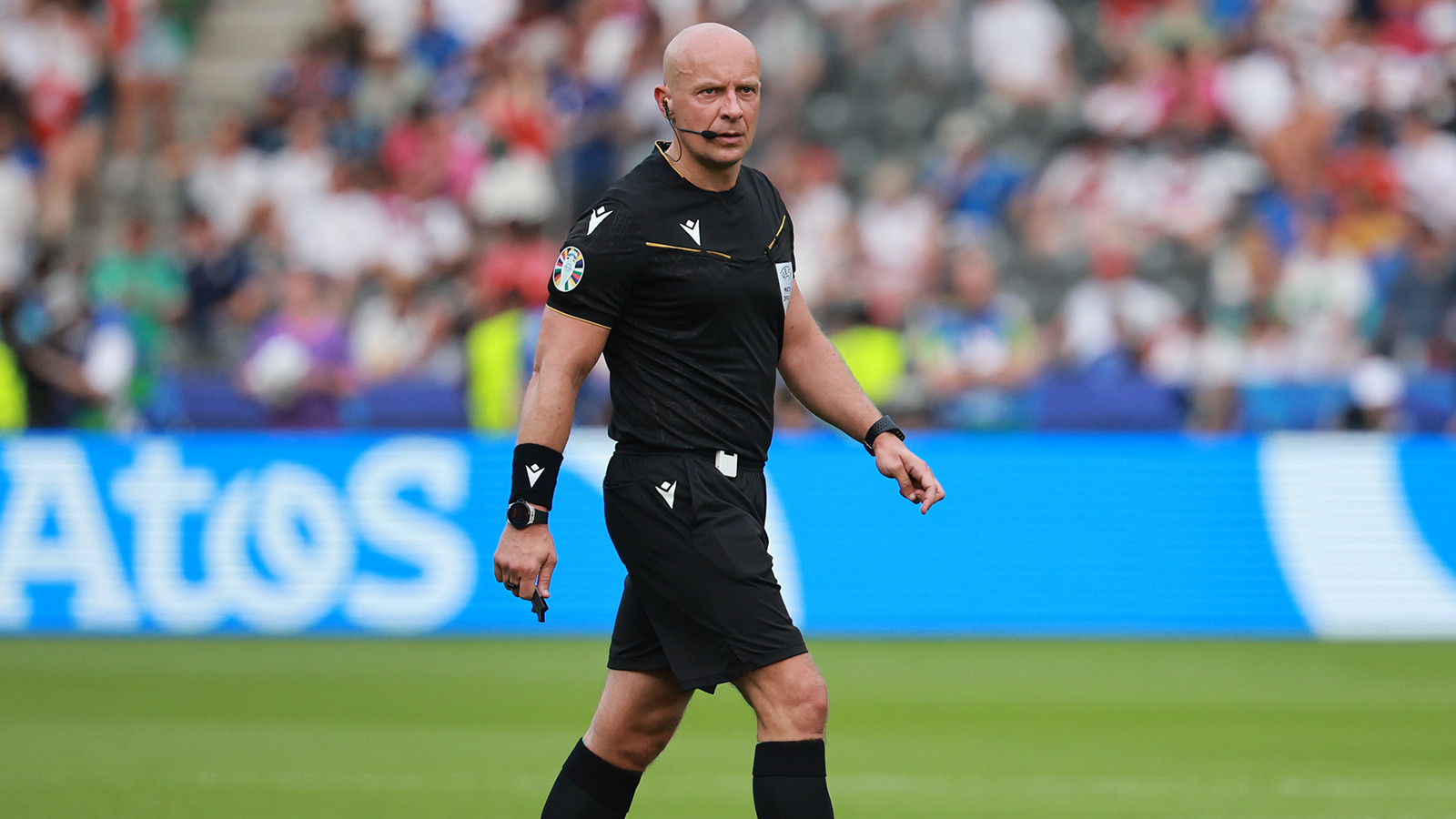 Liverpool-Galatasaray maçını Szymon Marciniak yönetecek