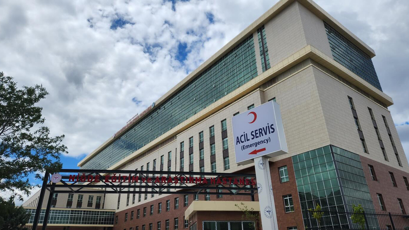 Niğde'de feci kaza! 2 kişi hayatını kaybetti, 2 yaralı