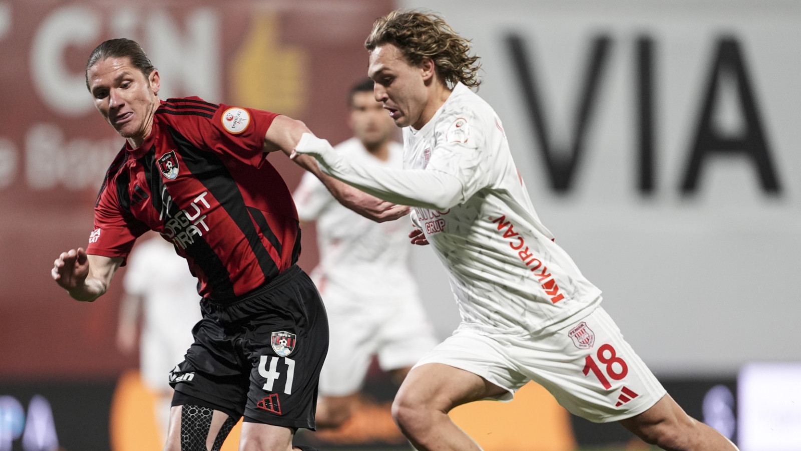 Hamza Akman'a 2 maç ceza verildi