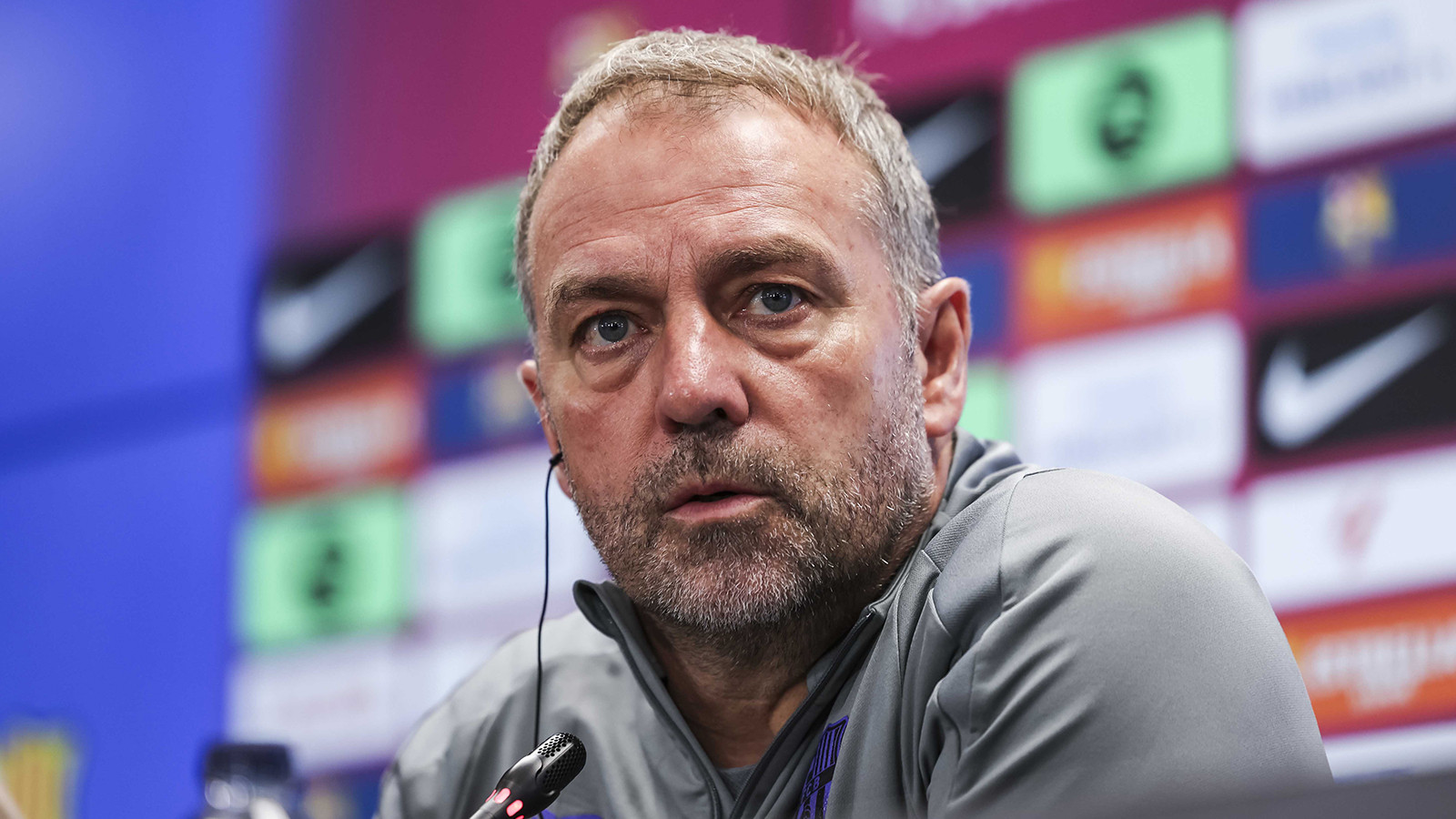 Hansi Flick, Barcelona ile sözleşmesini uzatıyor