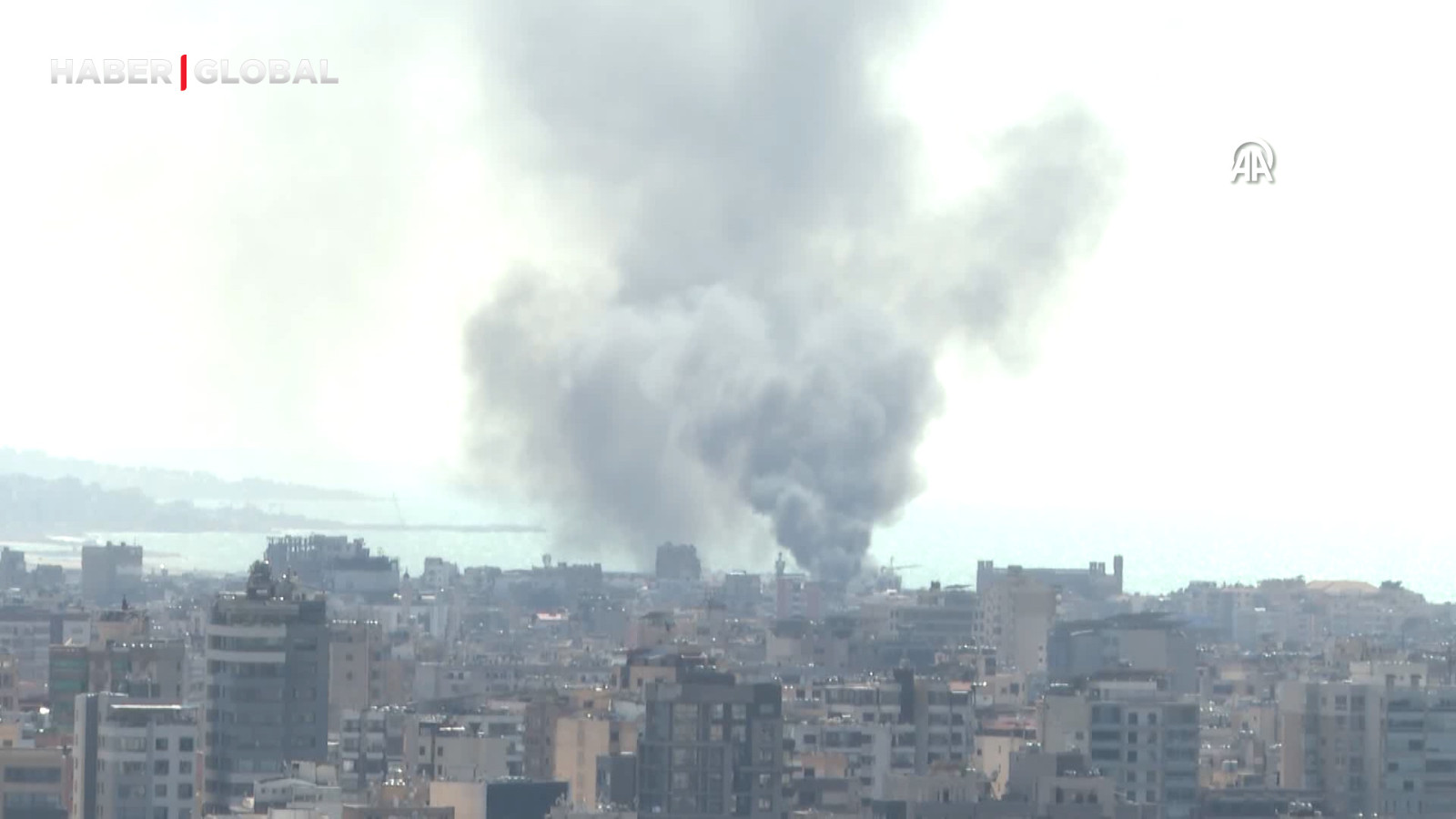 İsrail ordusu Beyrut'un güneyindeki Dahiye bölgesine saldırılar düzenledi