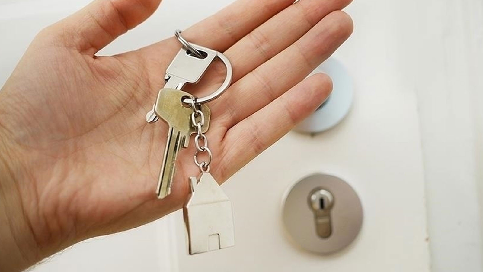 Konut fiyatlarında reel kayıplar artıyor