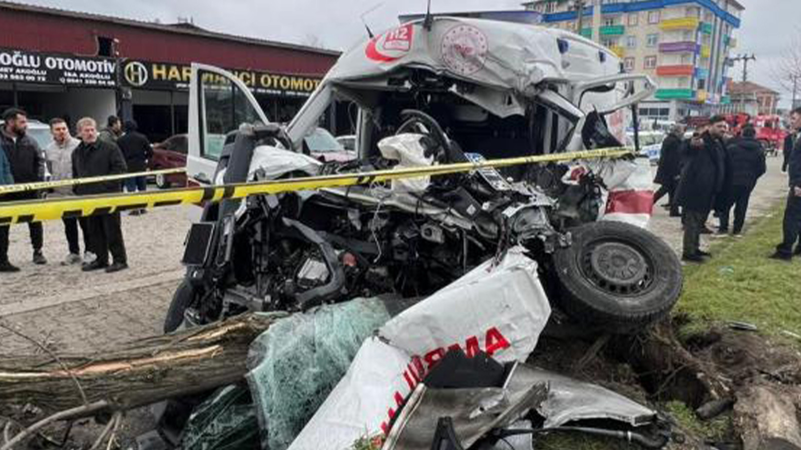 Samsun'da vakaya giden ambulans kaza yaptı: 1 ölü, 3 yaralı