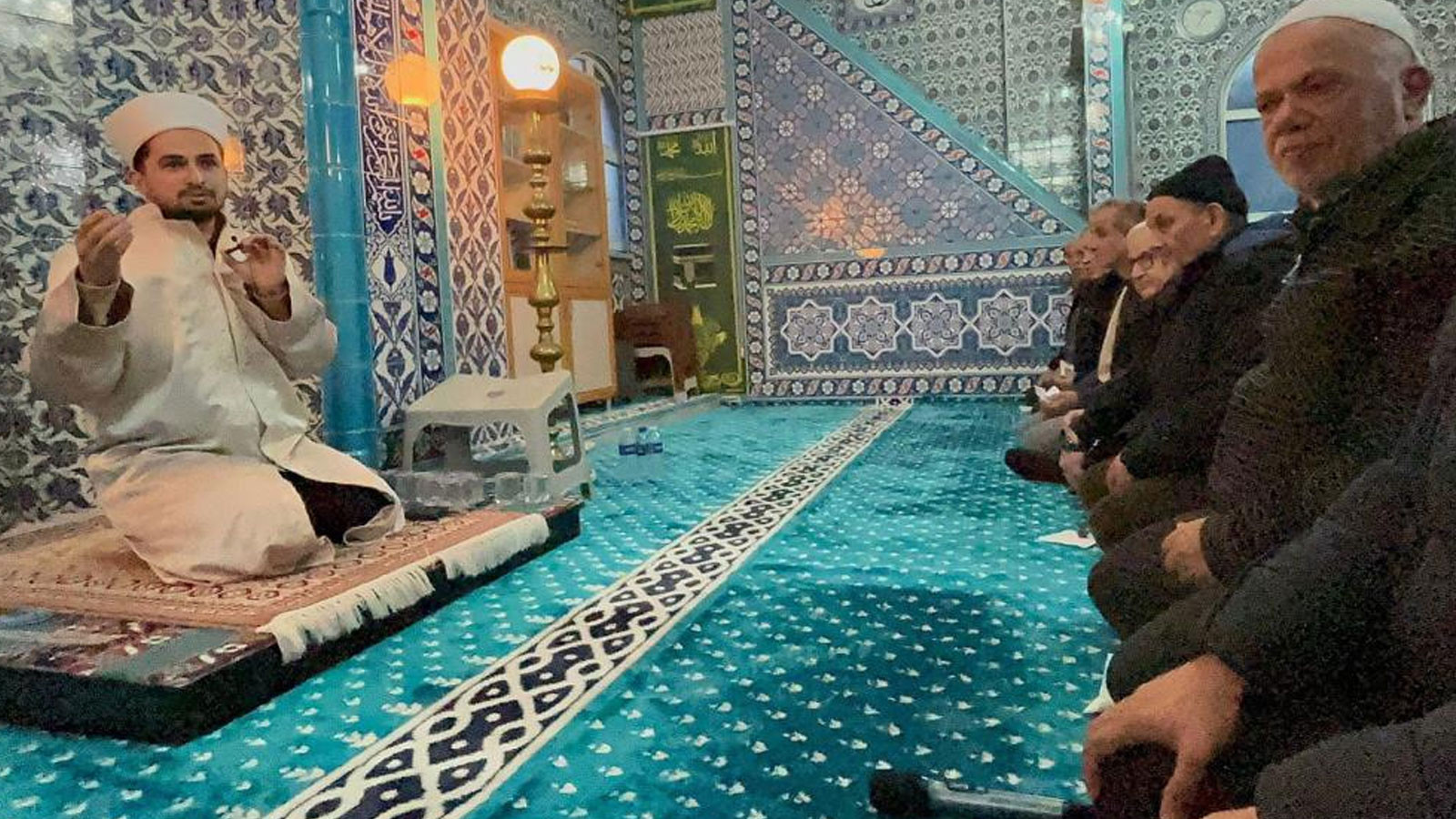 Bartın'da imamdan cemaate telefon tepkisi