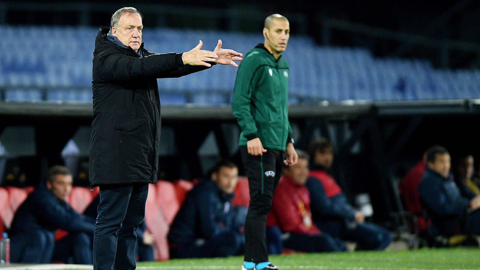 Curaçao'dan ayrılan Dick Advocaat'ın yeni adresi belli oldu