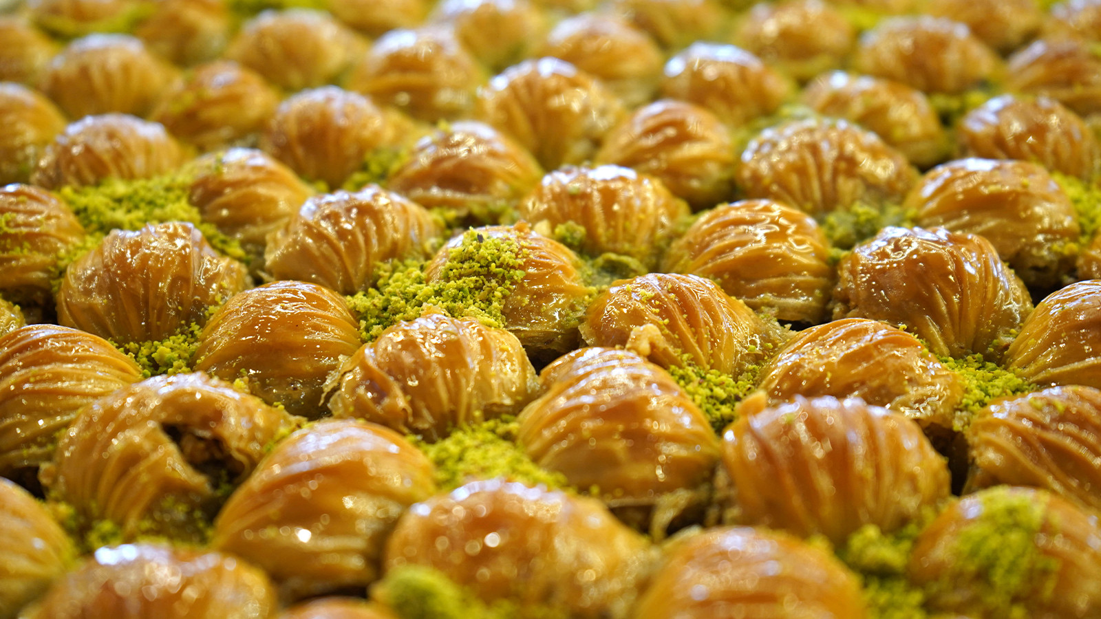 Kilosu 2 bin TL: Fıstıklı baklavada "hile" uyarısı!