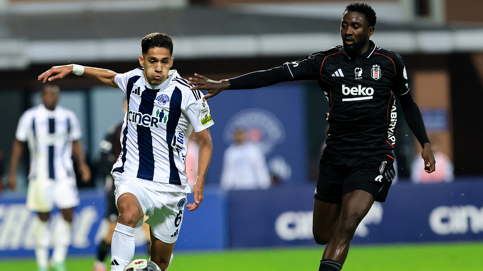 Beşiktaş Kasımpaşa maçının VAR hakemi belli oldu