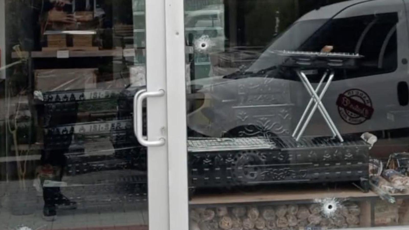 Kastamonu'da iş yerini kurşunlayan şahıs polisten kaçamadı