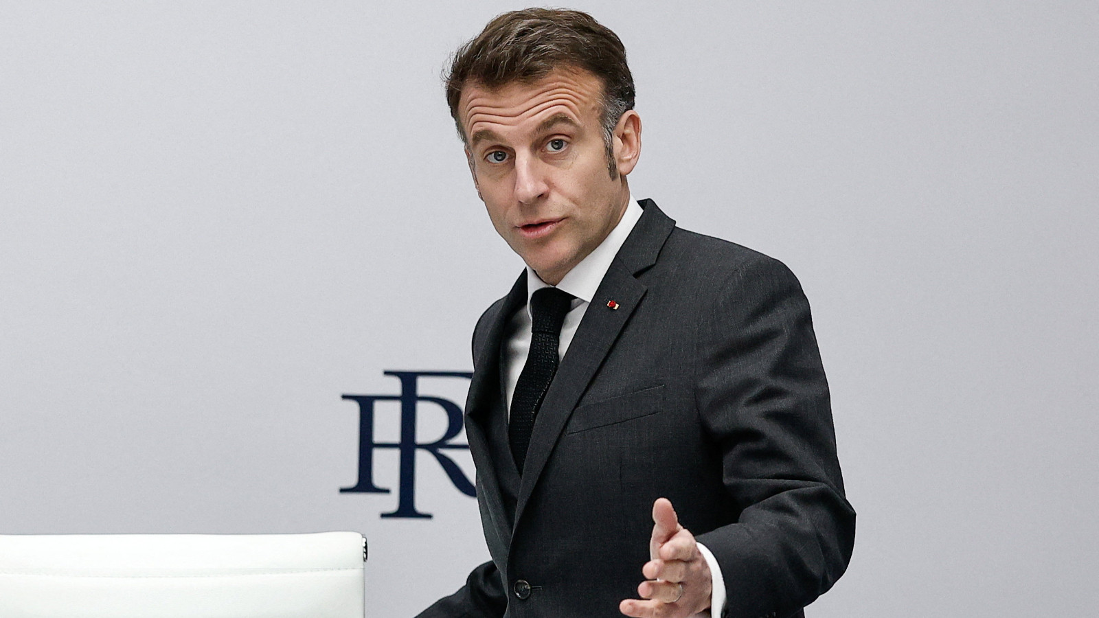 Macron: Ramazan bayramında çatışmalara ara verilsin