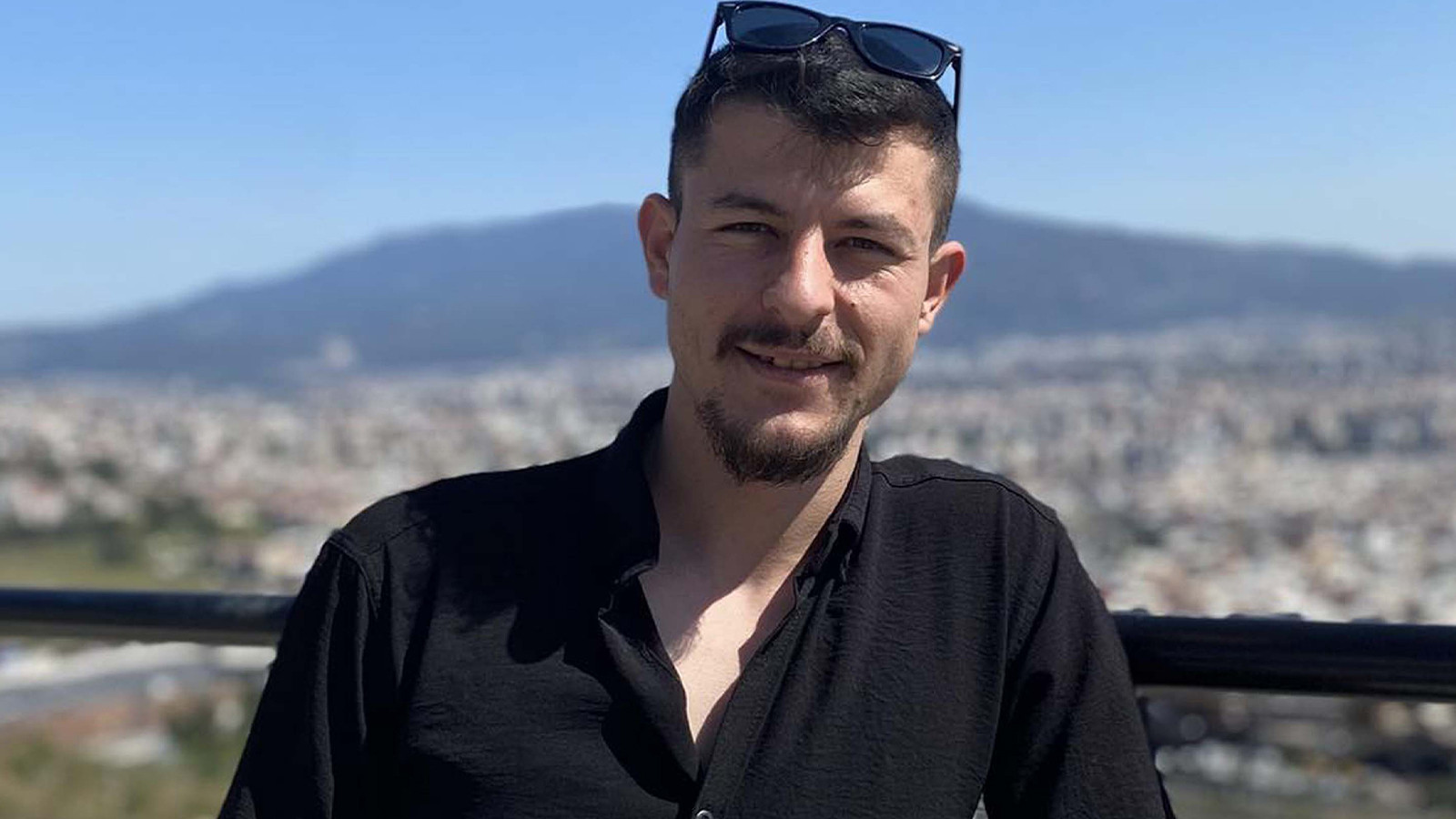 Kayganlaşan yolda takla atan otomobilin sürücüsü öldü