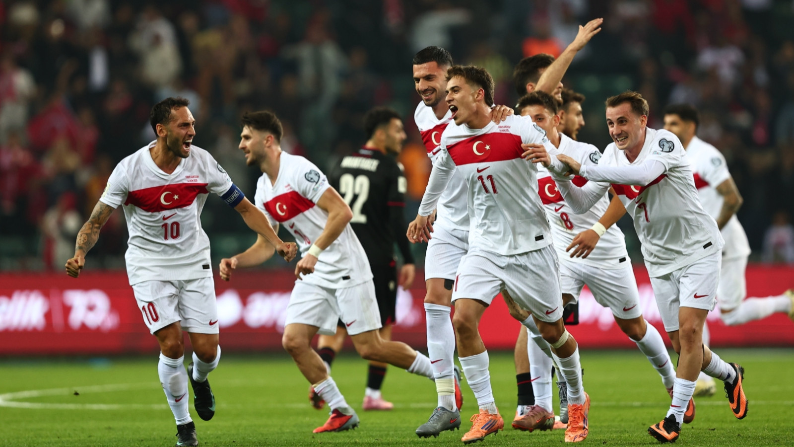 Rakibimiz Romanya'nın milli takım kadrosu açıklandı