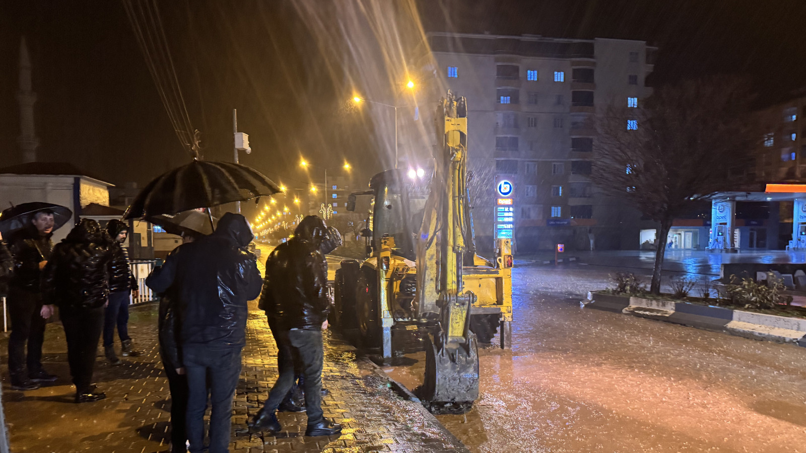 64 şehrimizi 22 Mart günü sağanak yağış esir alacak! İşte o iller