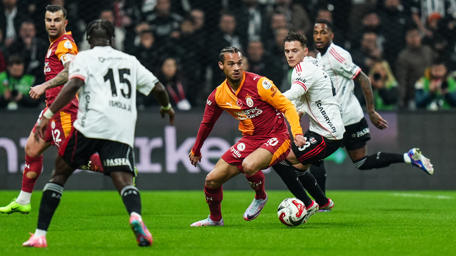 Alman efsaneden Leroy Sane için olay yorum: "Kadroda yer alması anlaşılmaz bir durum"