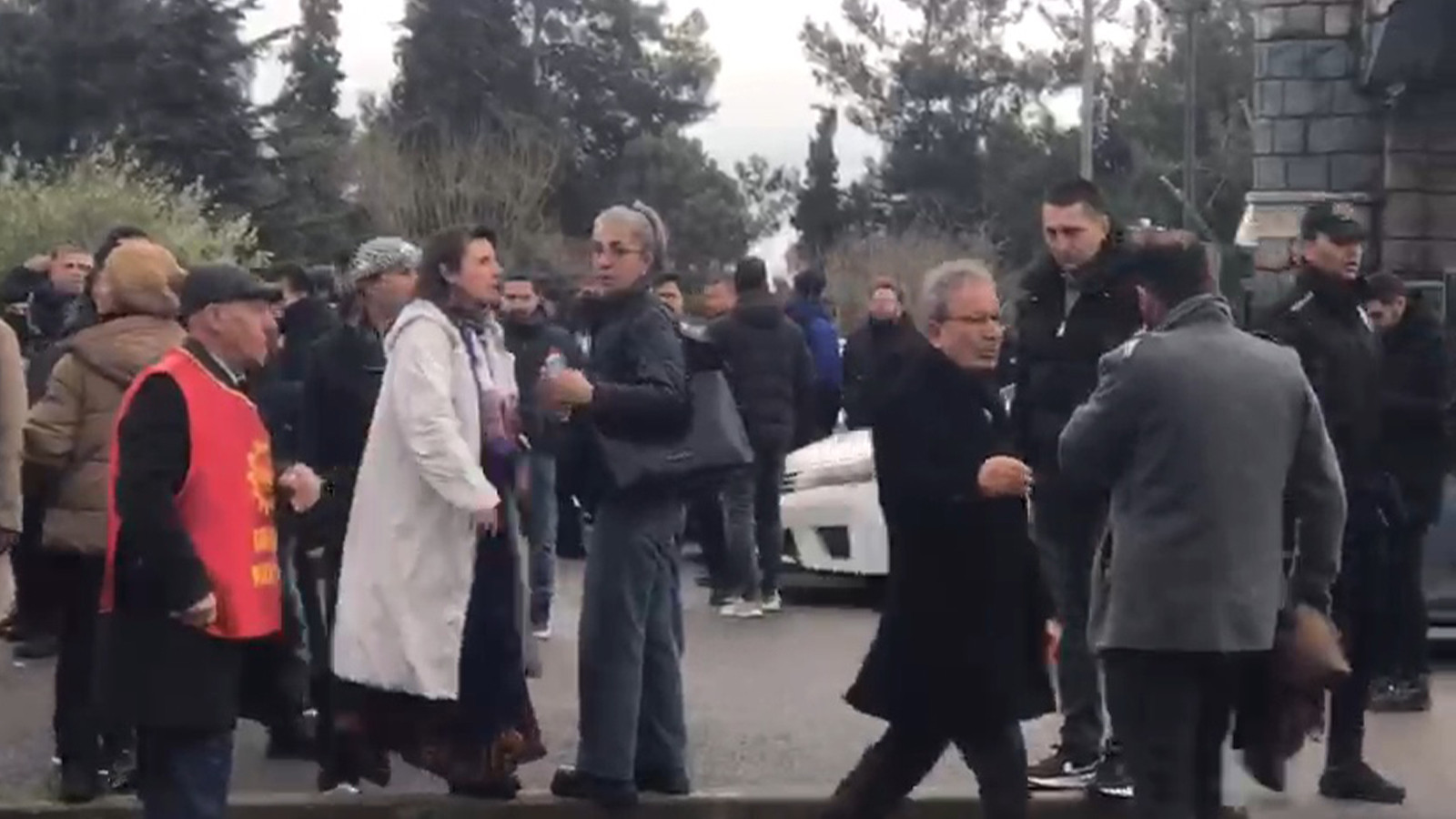 Kocaeli’deki Nevruz kutlamalarında 8 gözaltı