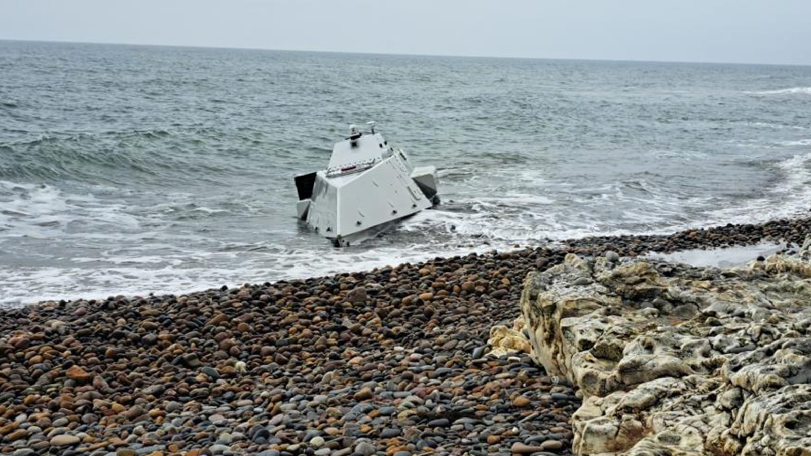Ordu’da kıyıya vurdu; ihbar üzerine bölgeye jandarma sevk edildi