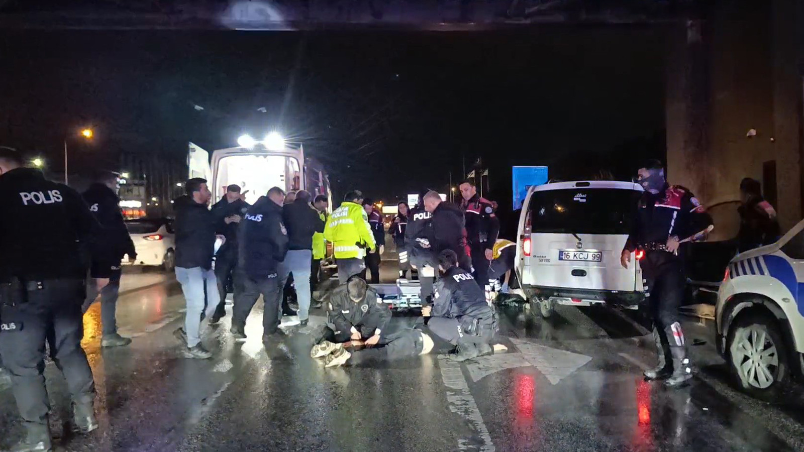 Şiddet uyguladığı kadını öldürdü, polise silah çekti: Vurularak etkisiz hale getirildi