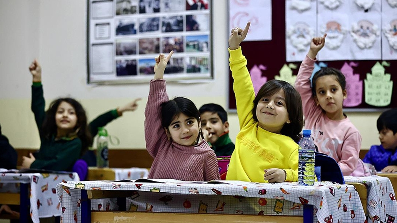 9 günlük tatil bitiyor: Öğrenciler yarın dersbaşı yapacak