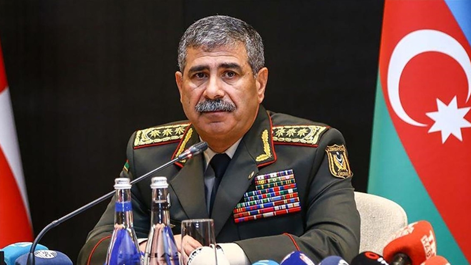 Azerbaycan Savunma Bakanı Orgeneral Zakir Hasanov'dan başsağlığı mesajı