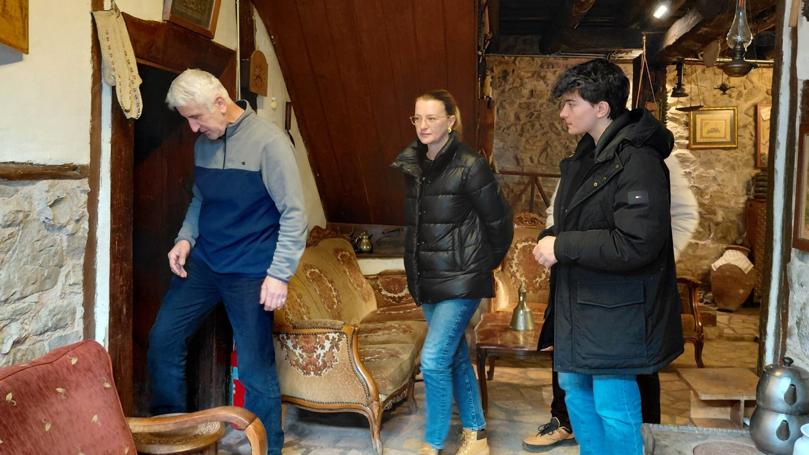 Bolu'daki tarihi konağa tatilcilerden yoğun ilgi: Akın ettiler