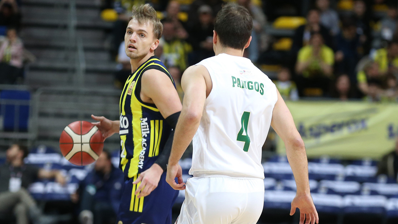 Fenerbahçe Beko ligde 10 maç aradan sonra mağlup oldu!