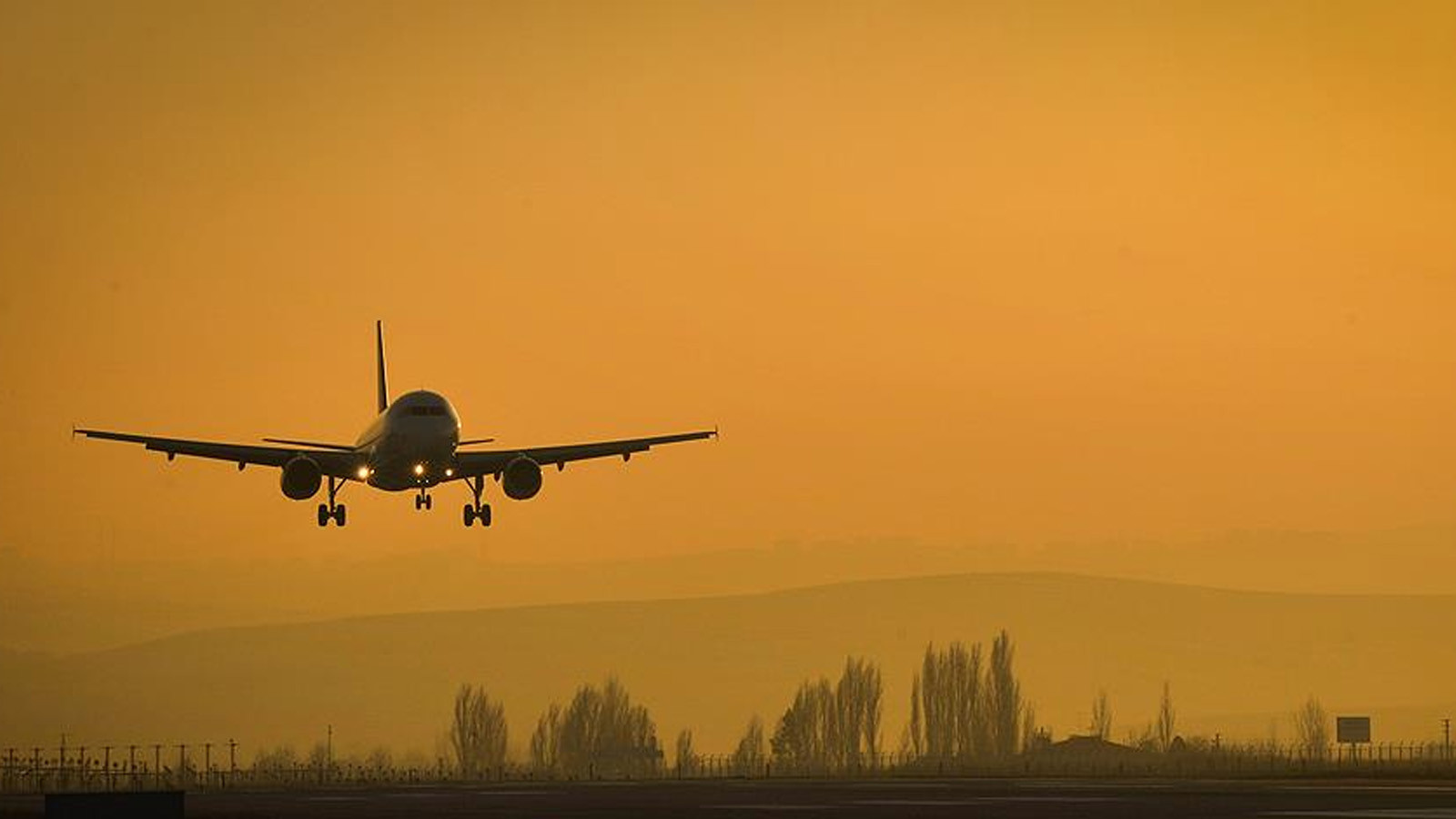 Irak hava sahası 3 gün daha kapalı kalacak