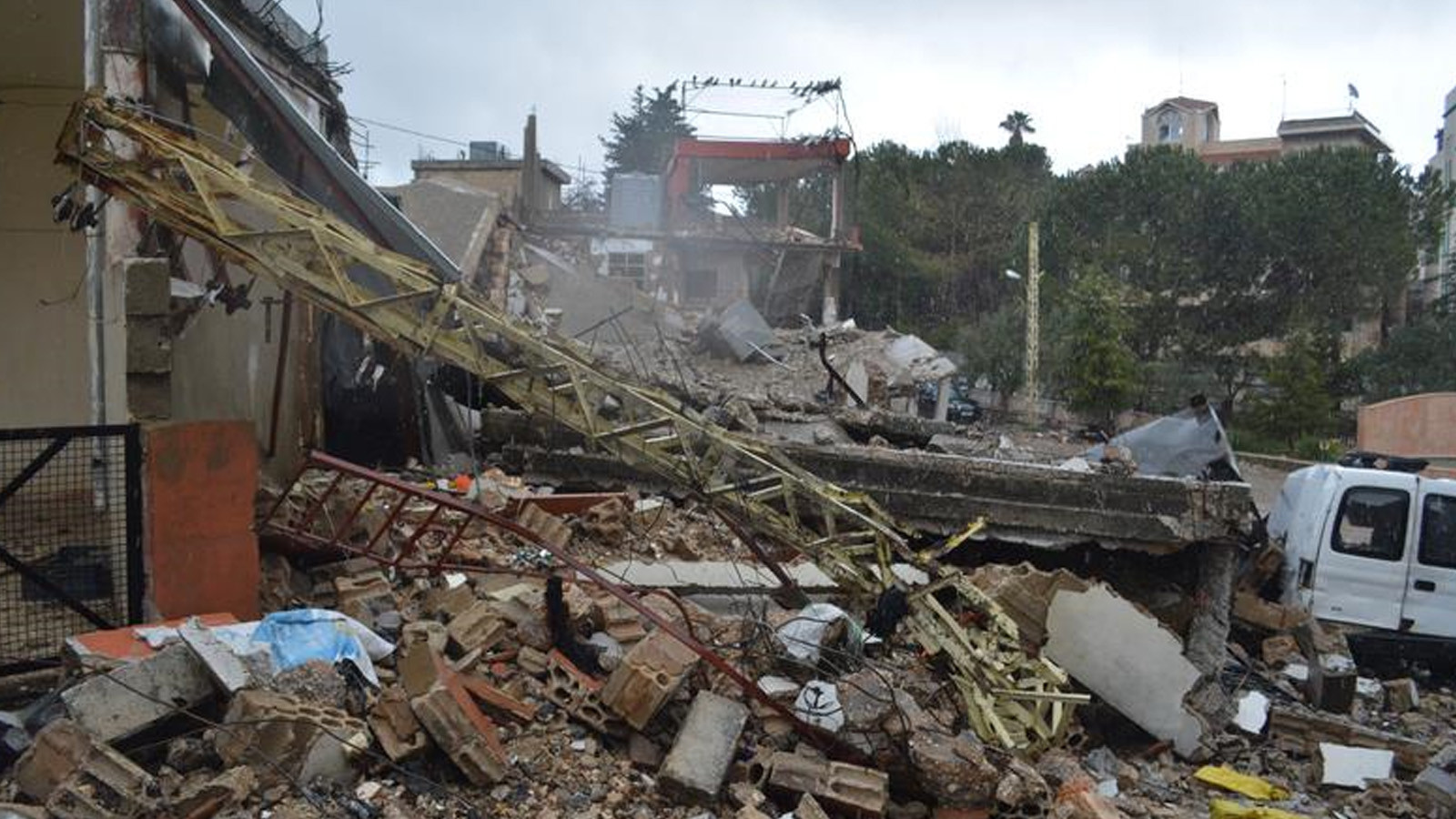 Lübnan: İsrail saldırılarında 1024 kişi öldü