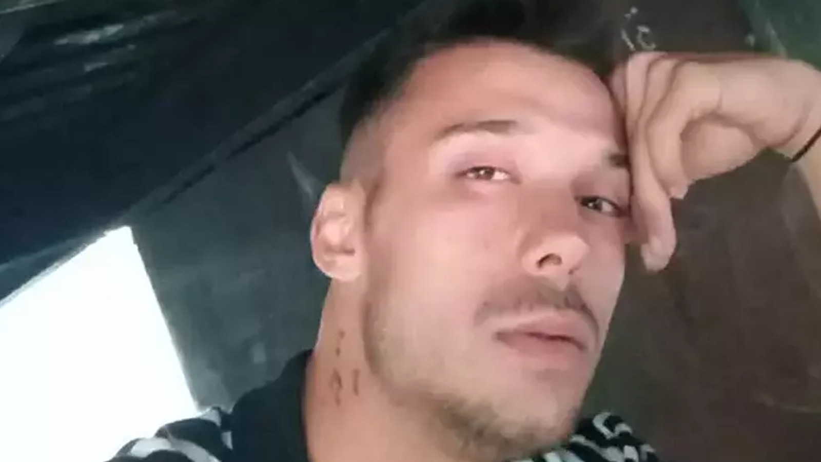 İzmir'de genç müzisyen Emre Duman kalbinden bıçaklanarak öldürüldü