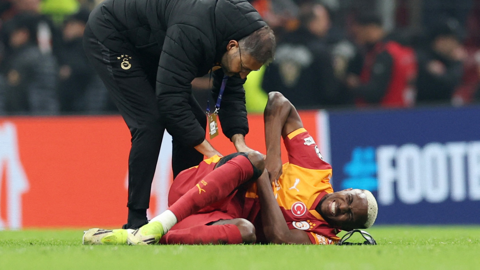 Osimhen ameliyat oldu! İşte kaçıracağı maçlar