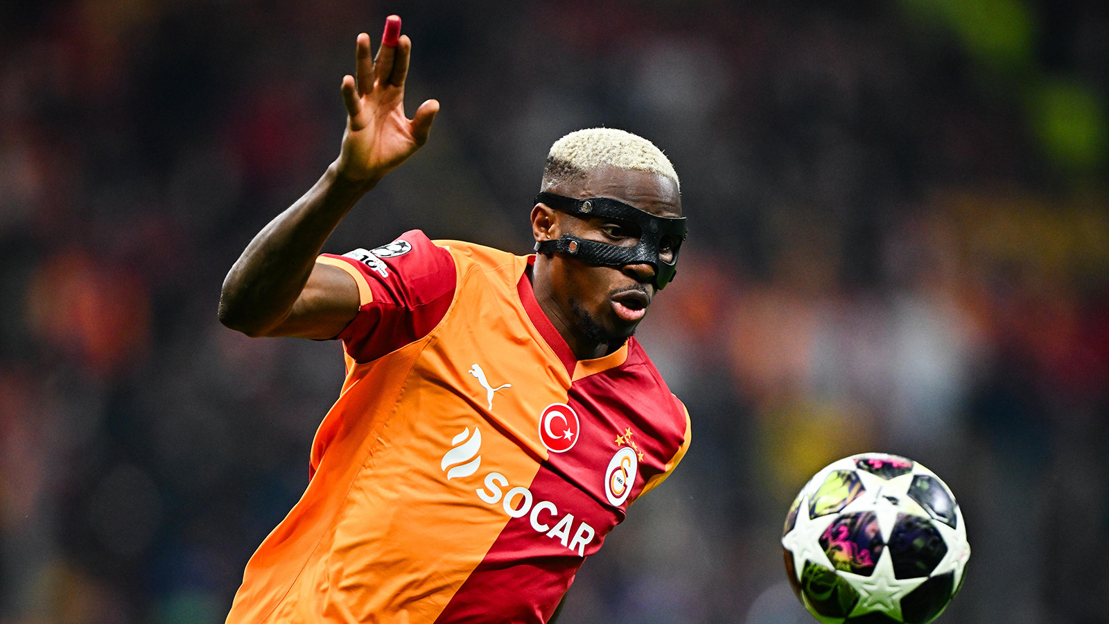 Victor Osimhen'in sahalara geri dönüş tarihi belli oldu!