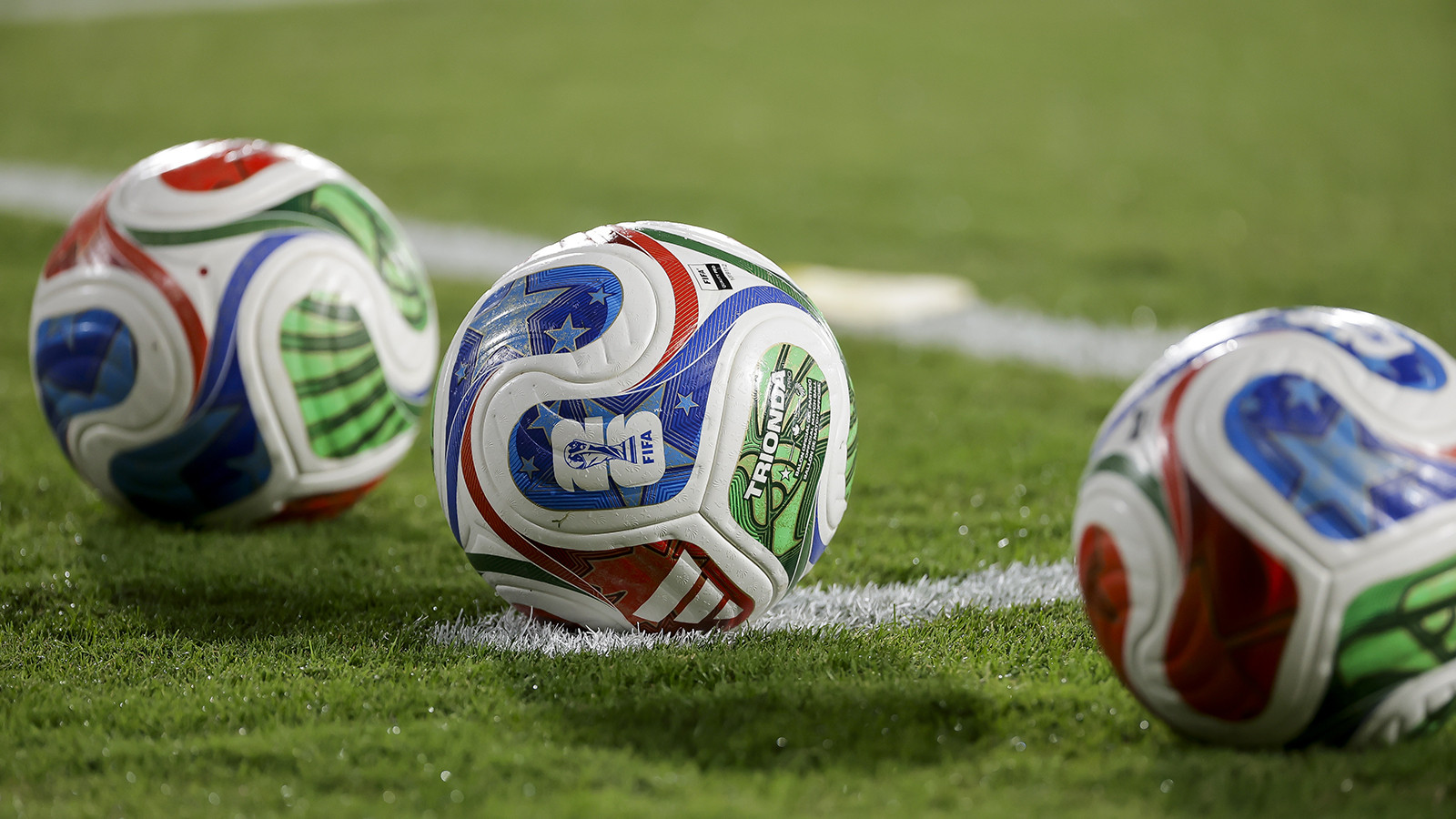 Avrupalı futbolseverler, Dünya Kupası bilet fiyatlarına isyan etti