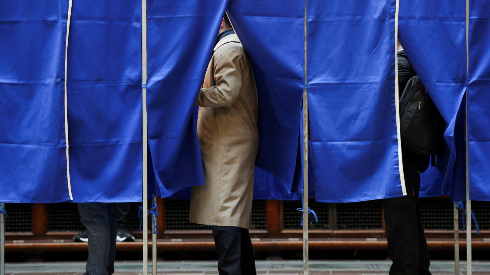 Danimarka'da kritik seçim başladı: Frederiksen Grönland politikasını oya çevirebilecek mi?