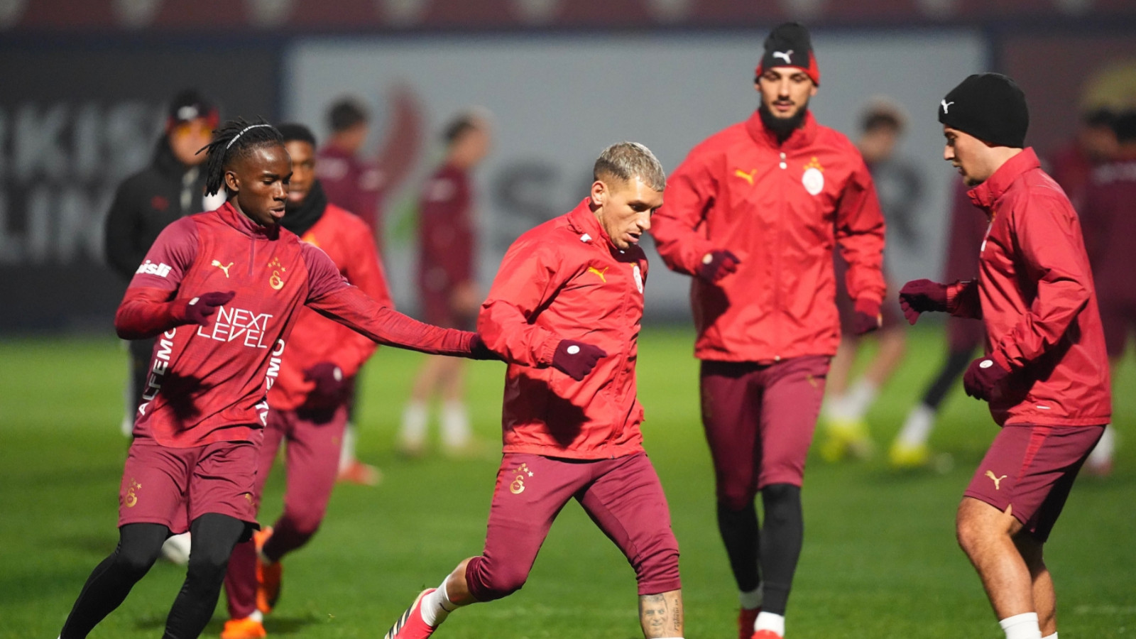 Galatasaray'da Trabzonspor maçı hazırlıkları başladı