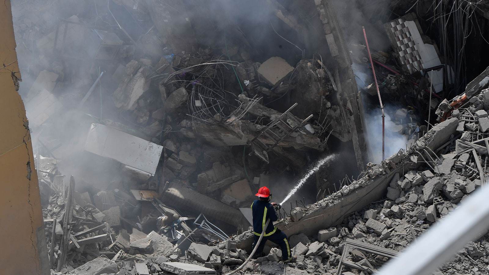 İsrail'in Lübnan'a düzenlediği saldırılarda ölenlerin sayısı 1072'ye yükseldi