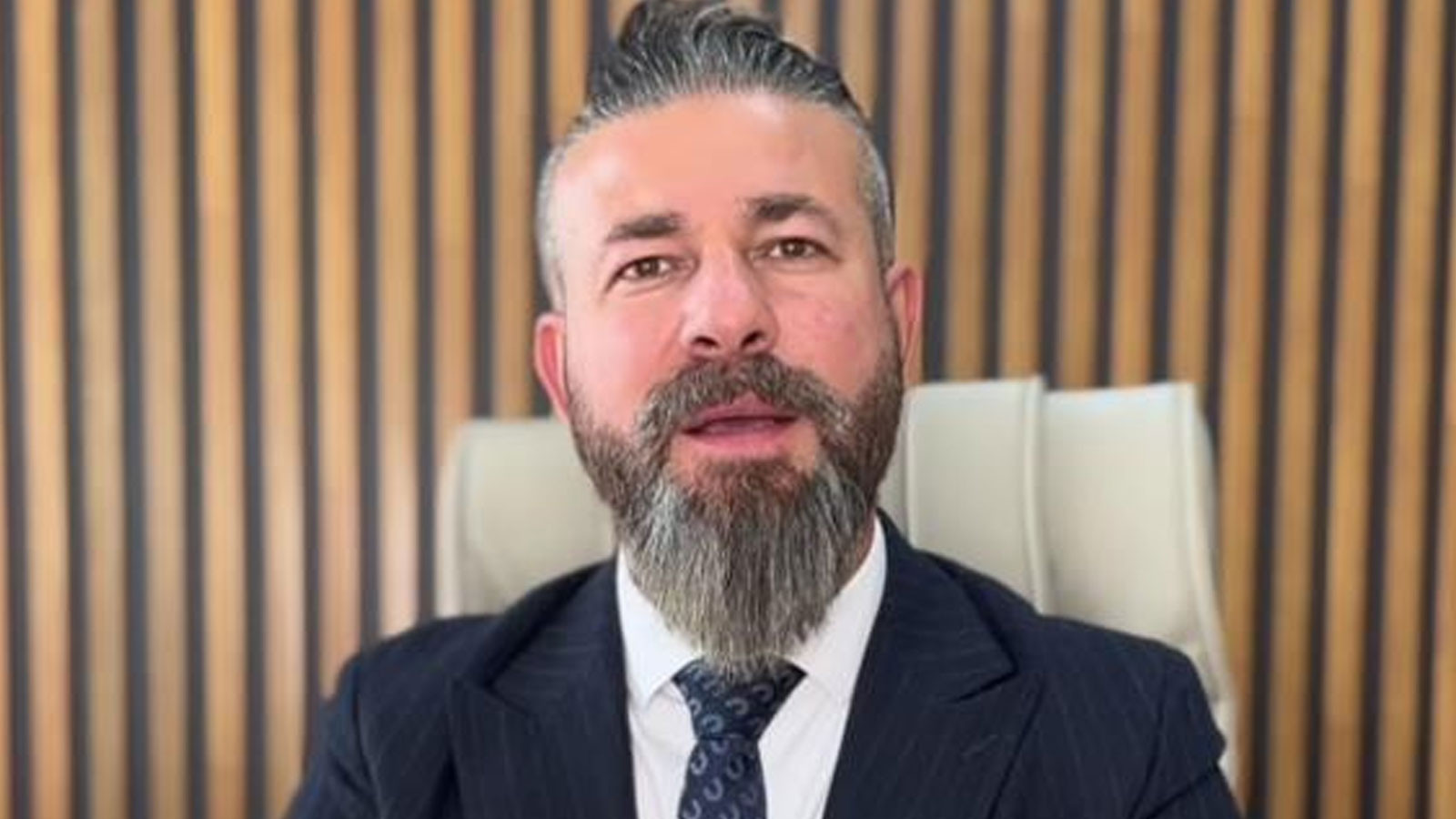 Pendik'te otoparkta dehşet! Komşuların kavgası kanlı bitti